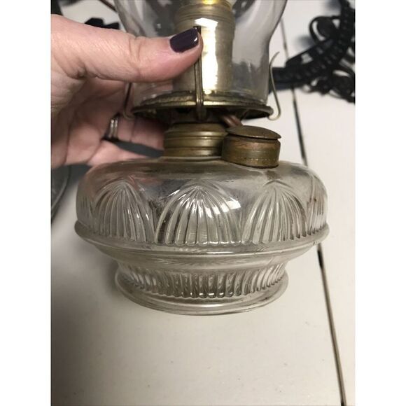 Antique Cast Iron Double Wall Mount Oil Lamp Bracket with two Oil Lamps And Plug - Picture 10 of 14